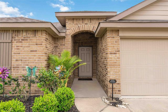 714 Ashley Falls Lane, Rosharon, TX 77583