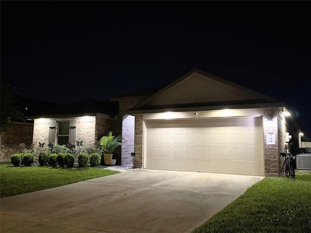 714 Ashley Falls Lane, Rosharon, TX 77583