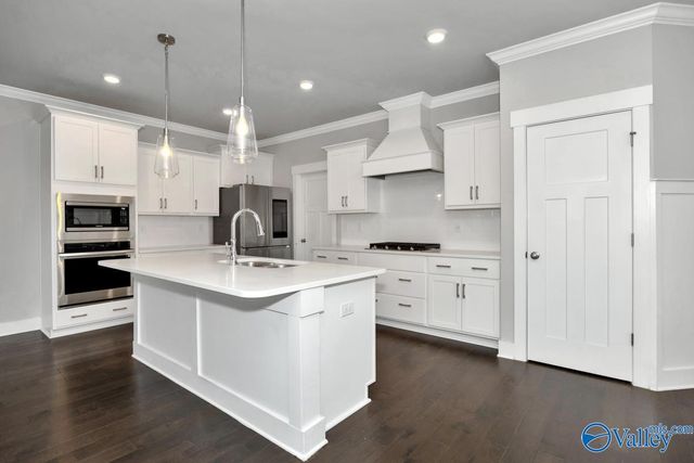 185 Rugby Drive, Madison, AL 35758