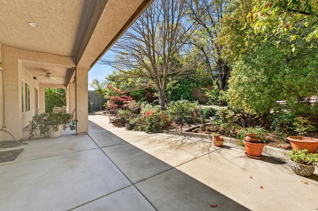 405 Dumas Ct, Roseville, CA 95747