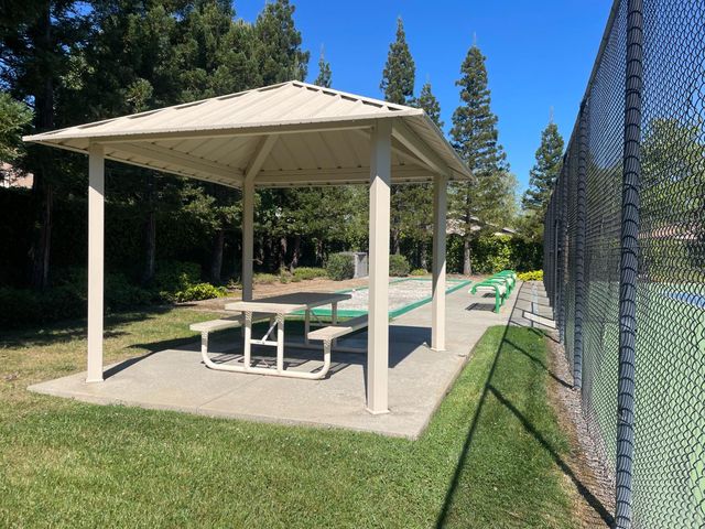 405 Dumas Ct, Roseville, CA 95747