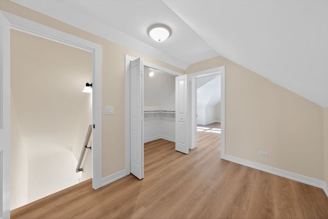 6559 S Kedvale Avenue, Chicago, IL 60629