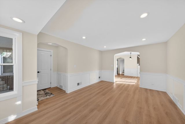 6559 S Kedvale Avenue, Chicago, IL 60629