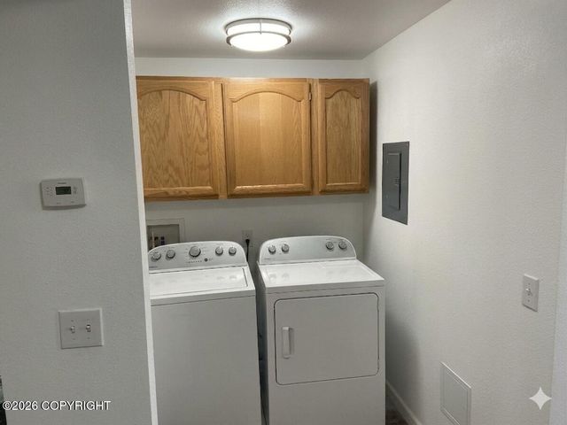 203 N Hoyt Street, Anchorage, AK 99508