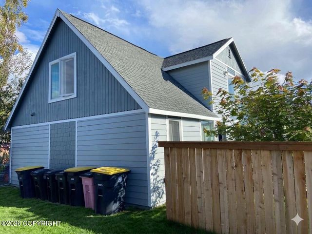 203 N Hoyt Street, Anchorage, AK 99508