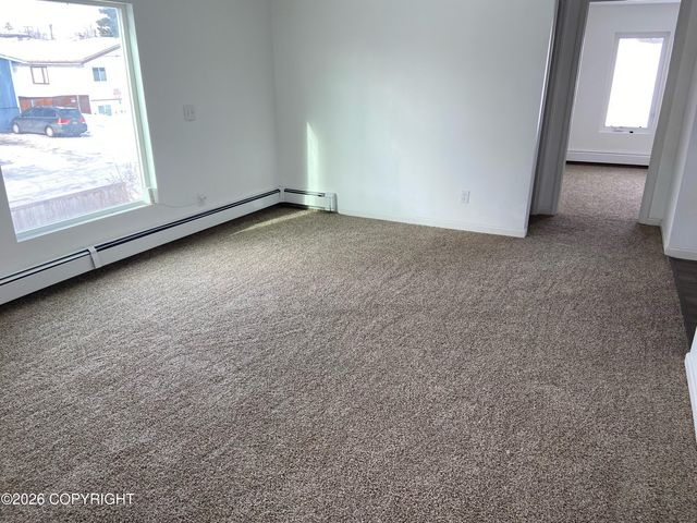 203 N Hoyt Street, Anchorage, AK 99508