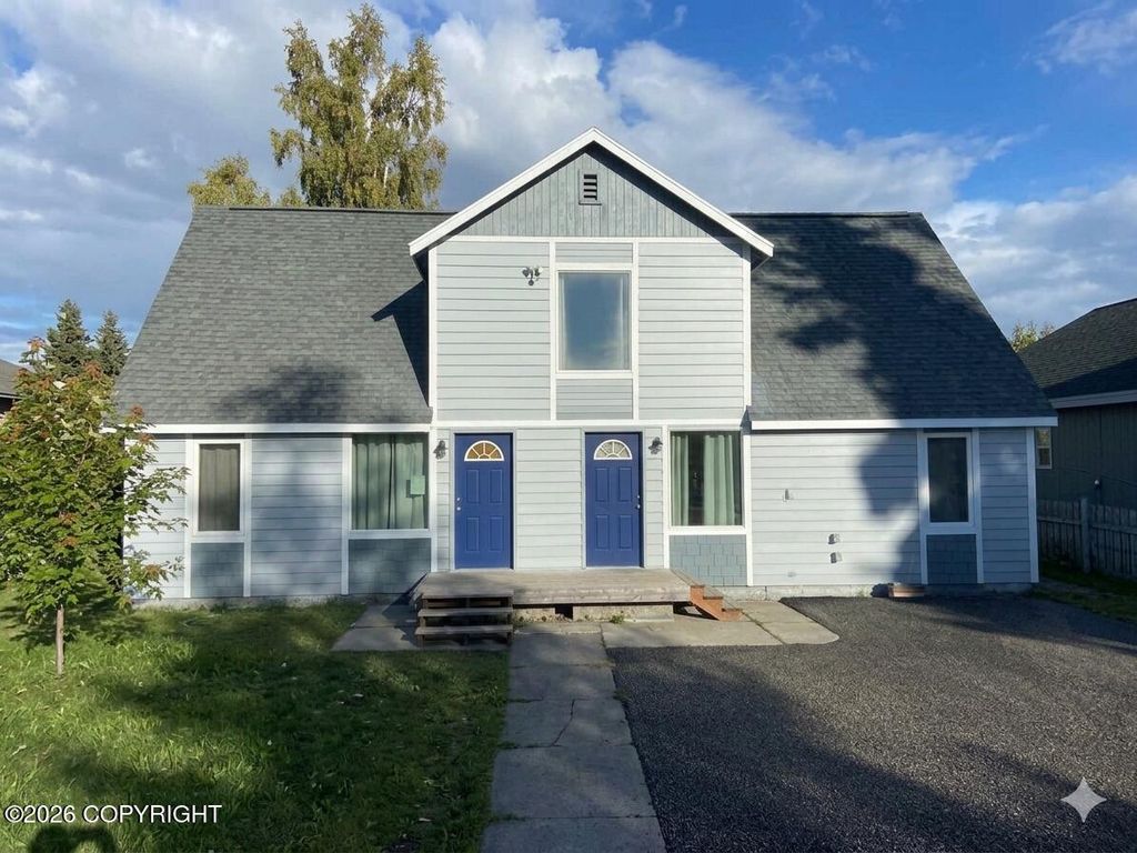 203 N Hoyt Street, Anchorage, AK 99508