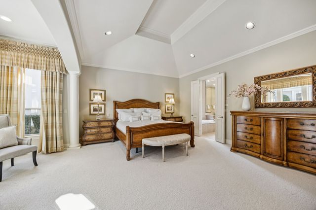 5 Sarah Nash Court, Dallas, TX 75225