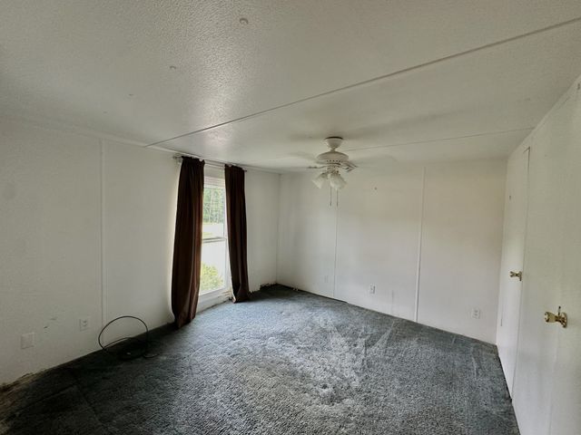 123 E Richview Rd, Cumberland City, TN 37050