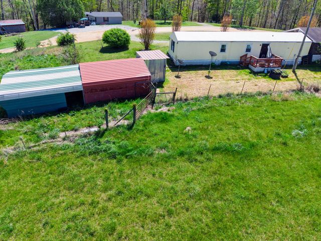 123 E Richview Rd, Cumberland City, TN 37050