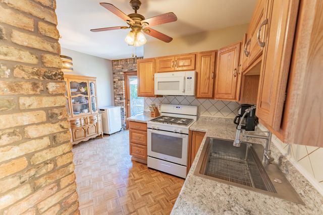 3952 25th Avenue S, Minneapolis, MN 55406