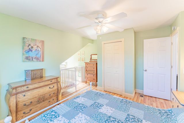 3952 25th Avenue S, Minneapolis, MN 55406