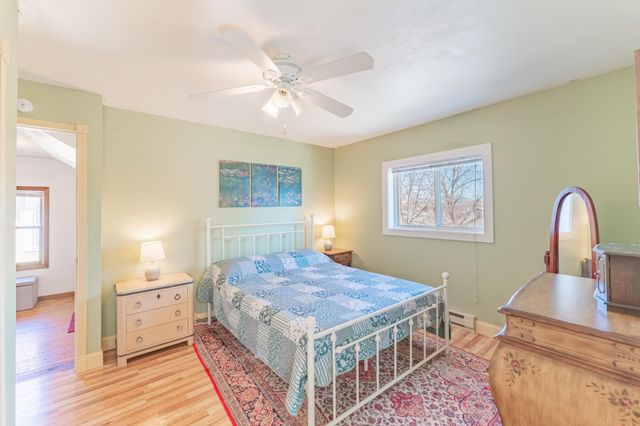 3952 25th Avenue S, Minneapolis, MN 55406