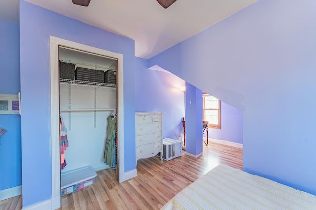 3952 25th Avenue S, Minneapolis, MN 55406