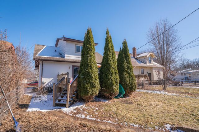 3952 25th Avenue S, Minneapolis, MN 55406