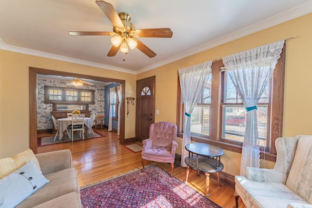 3952 25th Avenue S, Minneapolis, MN 55406