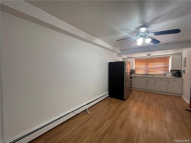 2925 Schurz Avenue, Bronx, NY 10465