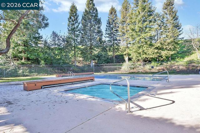 430 Mill Rd, Martinez, CA 94553