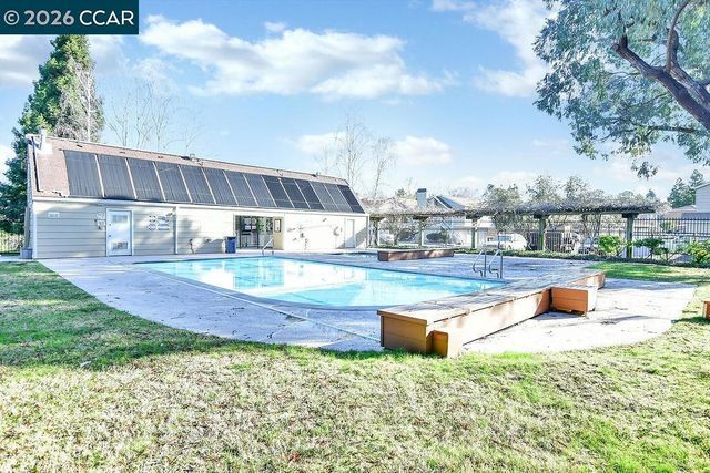 430 Mill Rd, Martinez, CA 94553