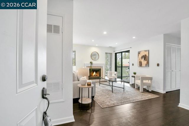 430 Mill Rd, Martinez, CA 94553