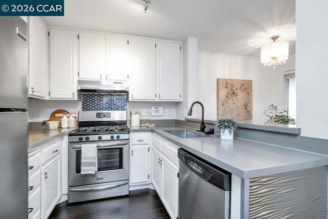 430 Mill Rd, Martinez, CA 94553