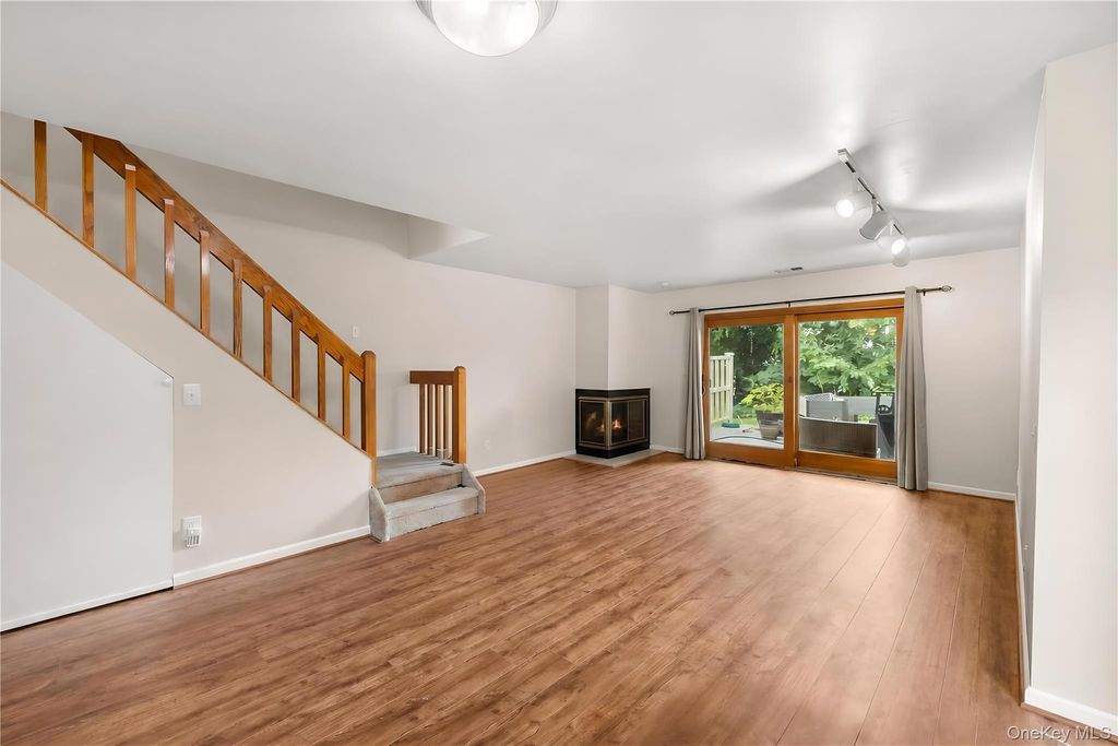 127 Beecher Avenue Extension, East Islip, NY 11730 — photo 2