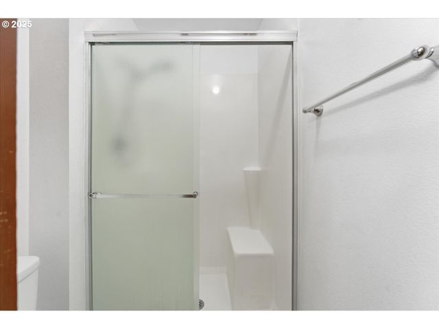 6760 Sw 199TH Ct, Beaverton, OR 97078