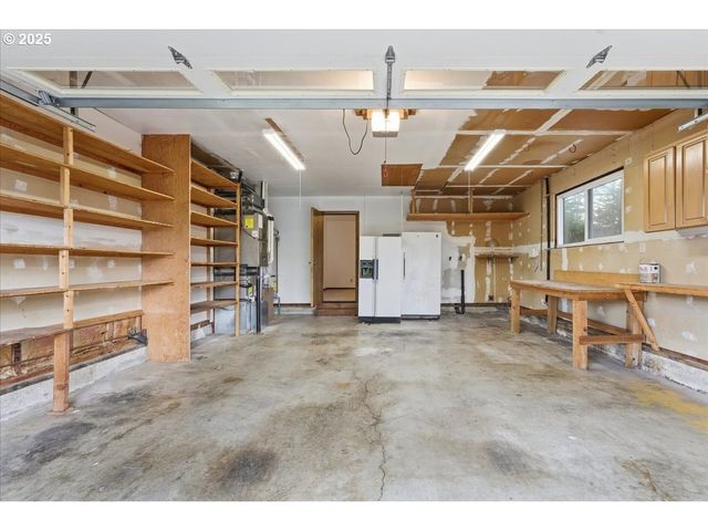 6760 Sw 199TH Ct, Beaverton, OR 97078