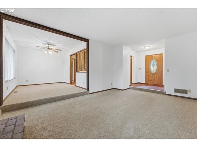 6760 Sw 199TH Ct, Beaverton, OR 97078