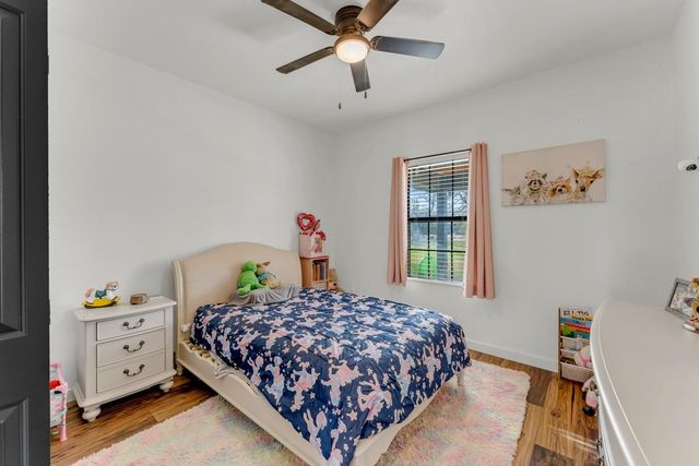 109 Lavonna Fox DR, Burnet, TX 78611