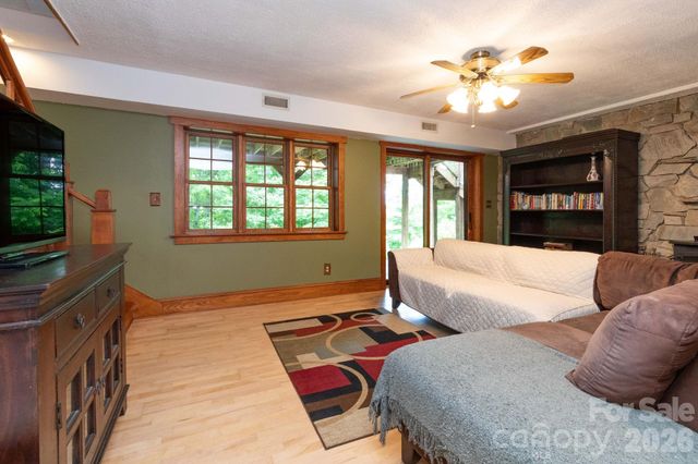 168 Blossom Ridge, Leicester, NC 28748