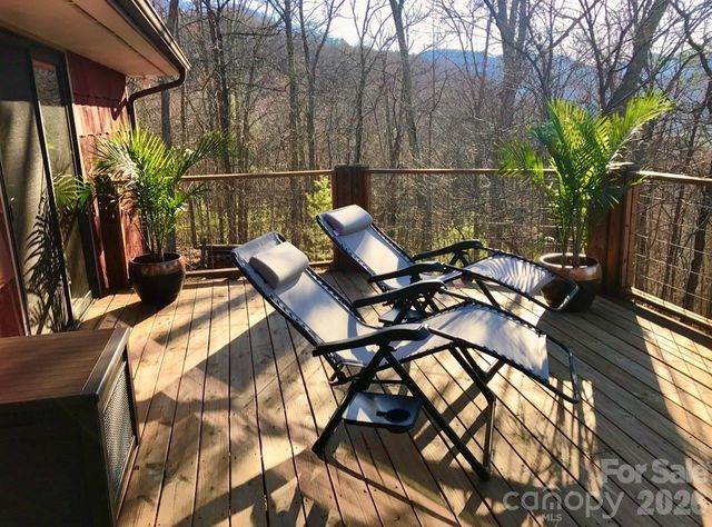 168 Blossom Ridge, Leicester, NC 28748