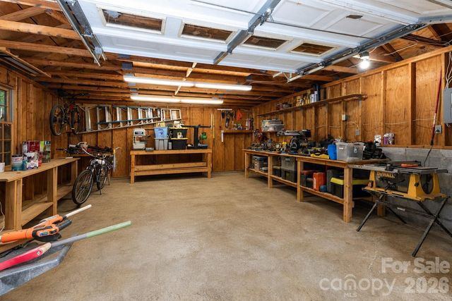168 Blossom Ridge, Leicester, NC 28748