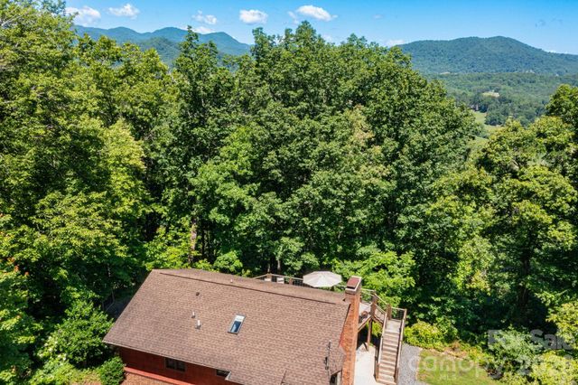 168 Blossom Ridge, Leicester, NC 28748