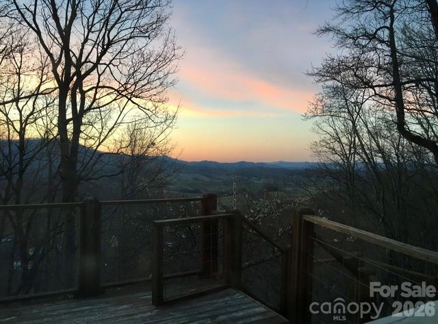 168 Blossom Ridge, Leicester, NC 28748