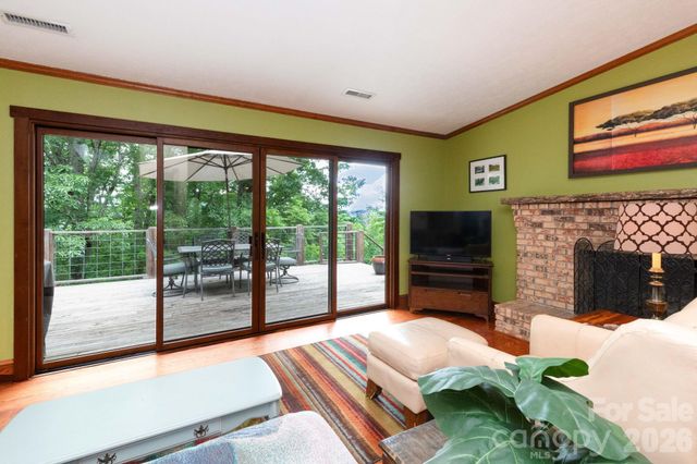 168 Blossom Ridge, Leicester, NC 28748