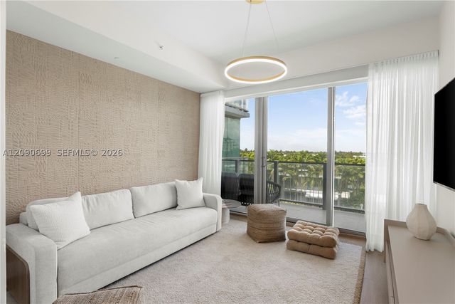 360 Ocean Dr 506S, Key Biscayne, FL 33149