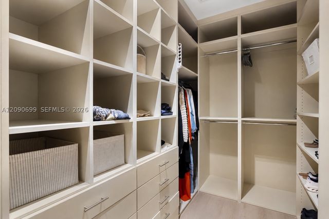 360 Ocean Dr 506S, Key Biscayne, FL 33149