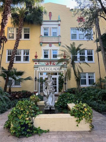 536 14th St 310, Miami Beach, FL 33139