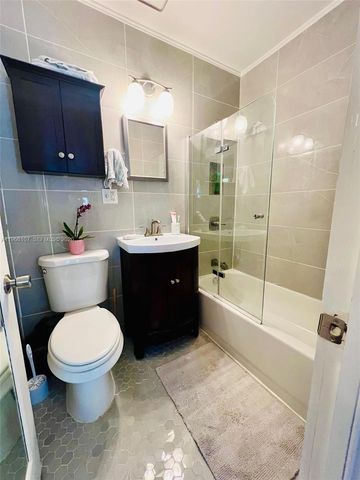 536 14th St 310, Miami Beach, FL 33139