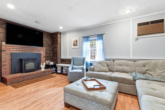 18 Durant Road, Weymouth, MA 02190