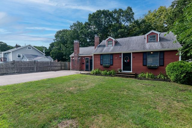 18 Durant Road, Weymouth, MA 02190