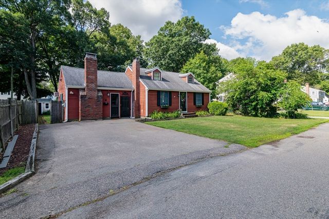 18 Durant Road, Weymouth, MA 02190