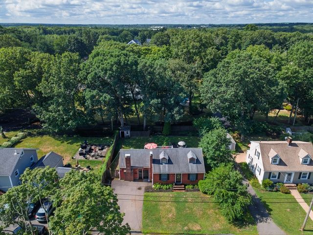 18 Durant Road, Weymouth, MA 02190