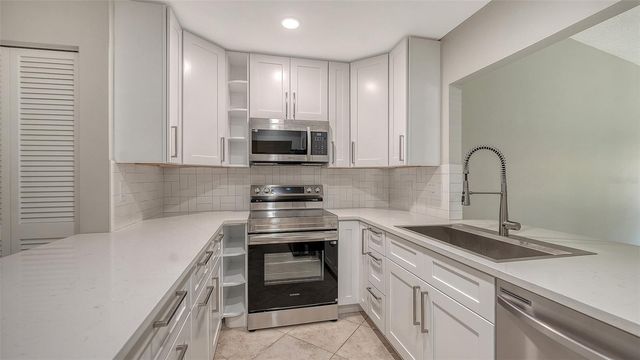 3711 PINECONE COURT 168, Sarasota, FL 34238