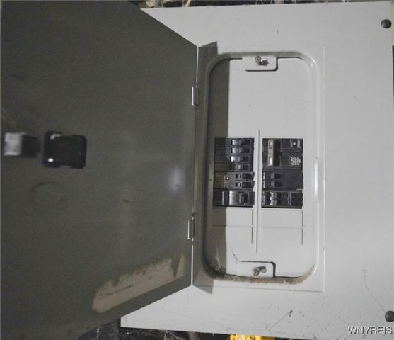 82 Montclair Avenue, Buffalo, NY 14215