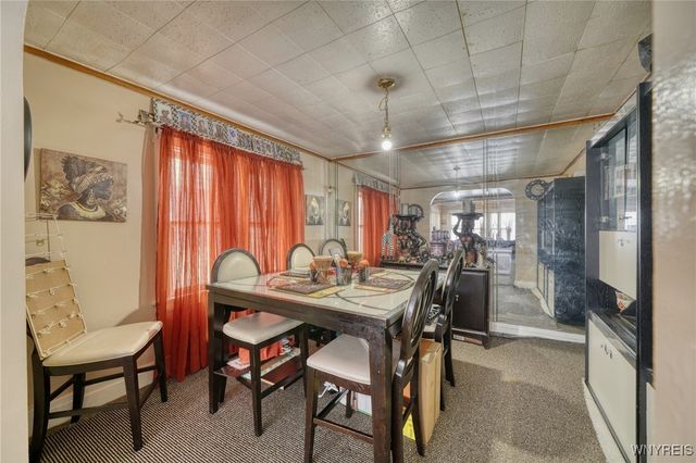 82 Montclair Avenue, Buffalo, NY 14215