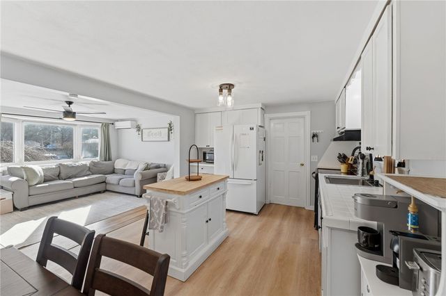 4 York Drive, Coventry, RI 02816