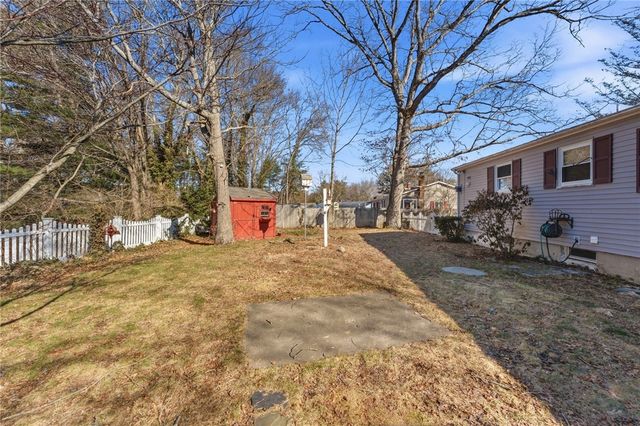 4 York Drive, Coventry, RI 02816