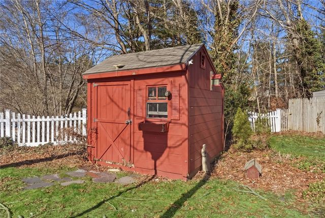 4 York Drive, Coventry, RI 02816